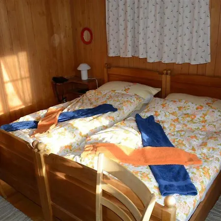 Les Erables- Appartement-fewo- Dusche Oder Bad- Wc 7-bettwohnung By Interhome